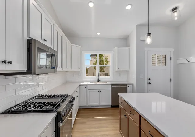 Photo 3 of Condo for sale at 2845 W Cobblestone Ct SE #19, Grand Rapids, MI 49512 | MLS# 65026019668 | Listing updated on 2026-09-09
