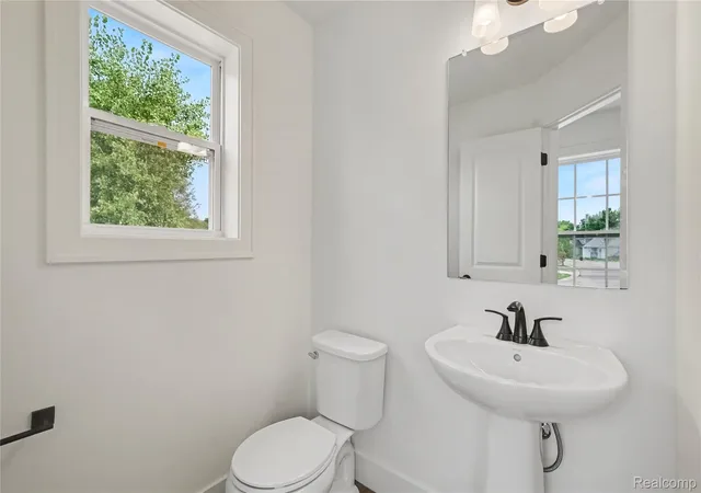 Photo 3 of Single family home for sale at 2112 Stillwater Dr, Davison, MI 48423 | MLS# 20261031464 | Listing updated on 2026-09-16