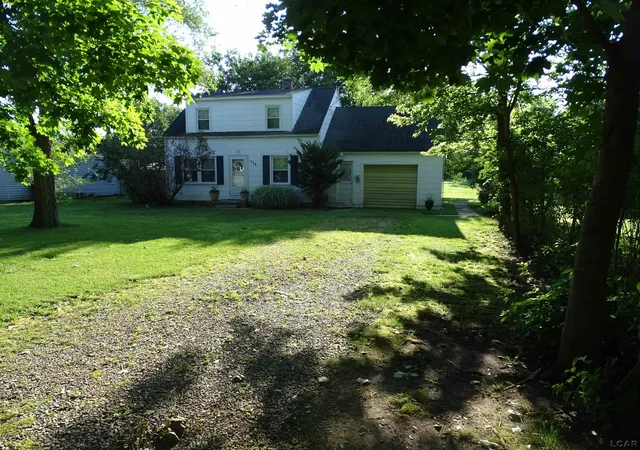 Photo 1 of Single family home for sale at 734 S Union St, Tecumseh, MI 49286 | MLS# 56050207136 | Listing updated on 2026-09-10