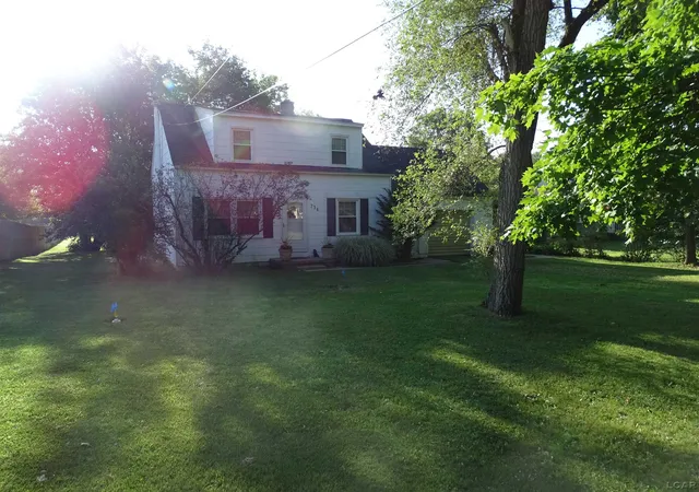 Photo 2 of Single family home for sale at 734 S Union St, Tecumseh, MI 49286 | MLS# 56050207136 | Listing updated on 2026-09-10