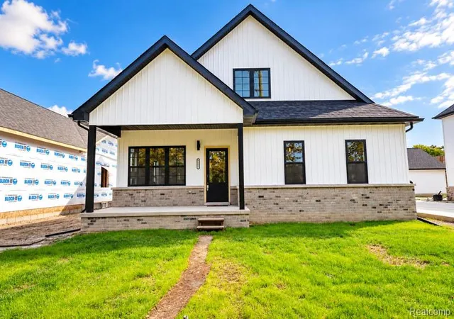 Photo 1 of Single family home for sale at 3551 7th Street, Wyandotte, MI 48192 | MLS# 20261034162 | Listing updated on 2026-10-18