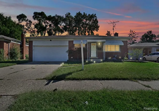 Photo 1 of Sale Pending at 26676 Richard Dr, Warren, MI 48089 | MLS# 20261035207 | Listing updated on 2026-10-12