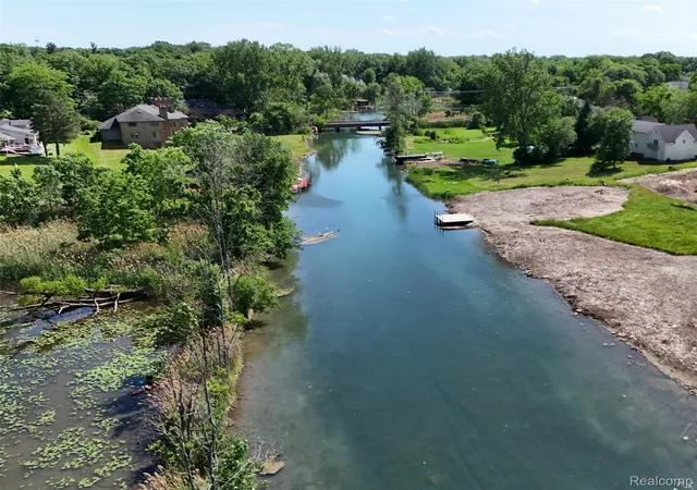 Photo 3 of Single family home for sale at 22827 Meridian Rd, Grosse Ile, MI 48138 | MLS# 20261036223 | Listing updated on 2026-09-27