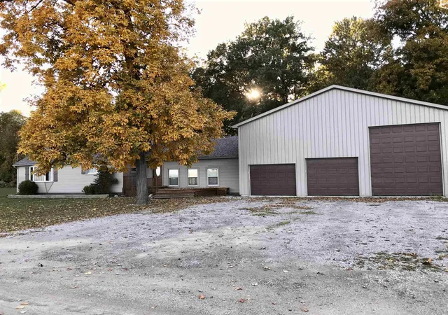 Photo 1 of Single family home for sale at 6510 S Begole Rd, Perrinton, MI 48871 | MLS# 79080068526 | Listing updated on 2026-10-08
