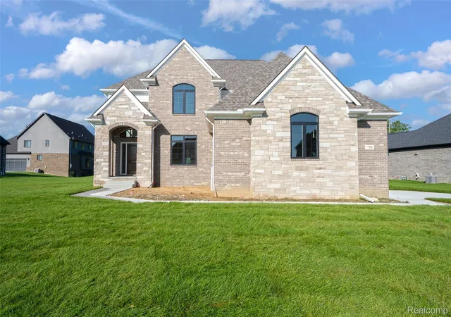 Photo 2 of Single family home for sale at 710 Marlayna Dr, Oxford, MI 48371 | MLS# 20261037651 | Listing updated on 2026-10-19