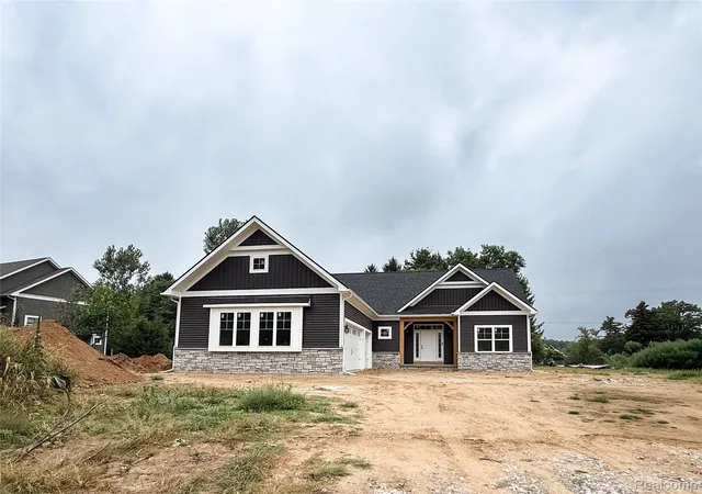 Photo 1 of Single family home for sale at 2735 Pine Shadow Ct, Pinckney, MI 48169 | MLS# 20261039171 | Listing updated on 2026-09-10