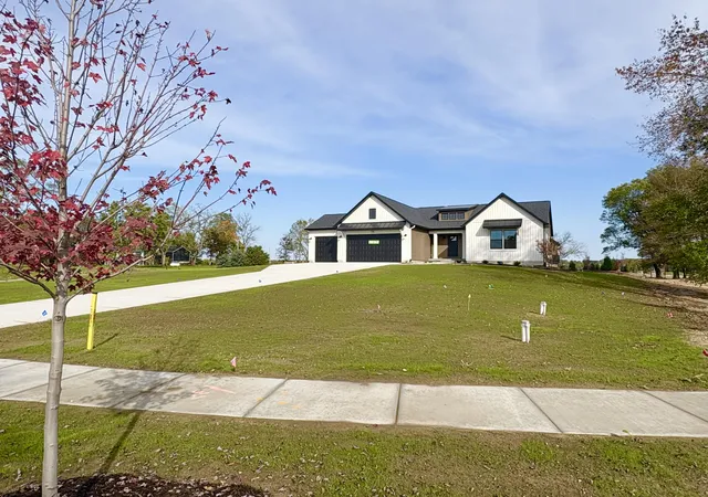 Photo 2 of Single family home for sale at 739 Goldenfield Dr, Byron Center, MI 49315 | MLS# 65026025556 | Listing updated on 2026-10-19