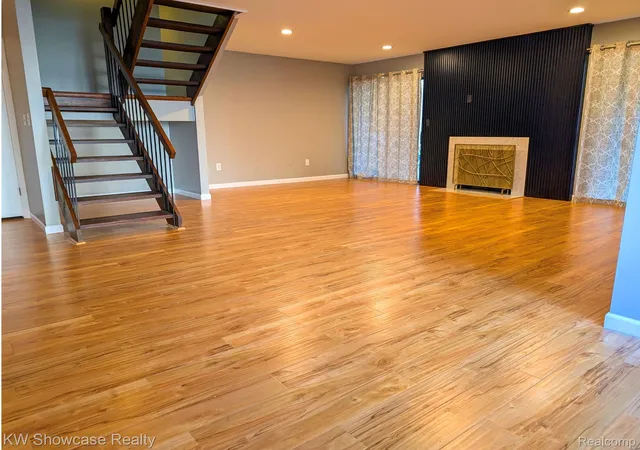 Photo 3 of Condo for sale at 6164 Palomino Ct, West Bloomfield, MI 48322 | MLS# 20261040513 | Listing updated on 2026-09-13