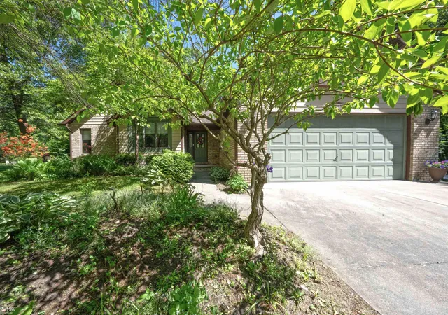 Photo 3 of Single family home for sale at 6440 Benoit Rd, Clay, MI 48001 | MLS# 58050209921 | Listing updated on 2026-09-11