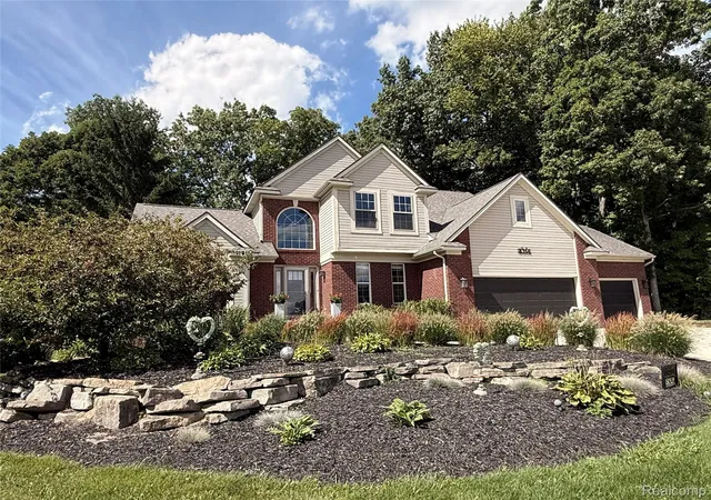 Photo 1 of Single family home for sale at 8314 Pleasant Ct, Goodrich, MI 48438 | MLS# 20261041710 | Listing updated on 2026-10-11