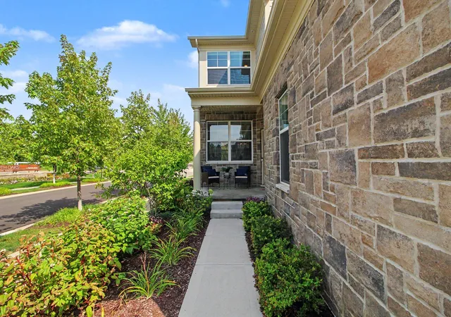 Photo 3 of Condo for sale at 3265 Brackley Dr, Ann Arbor, MI 48105 | MLS# 81026027492 | Listing updated on 2026-09-15