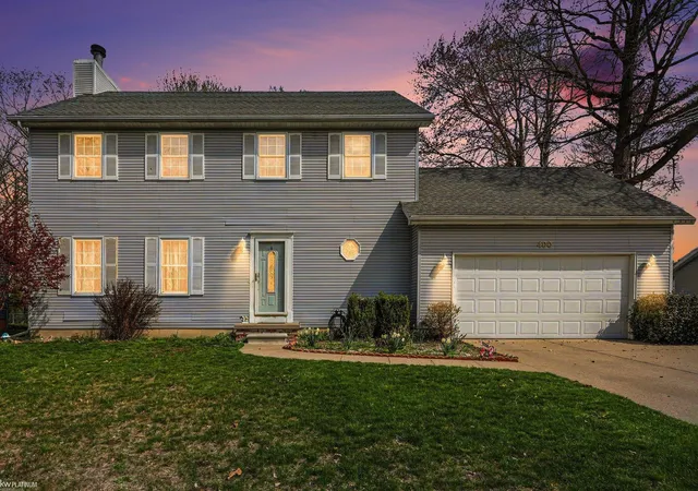 Photo 1 of Sale Pending at 400 Hemlock Ln, Marysville, MI 48040 | MLS# 58050210941 | Listing updated on 2026-09-09
