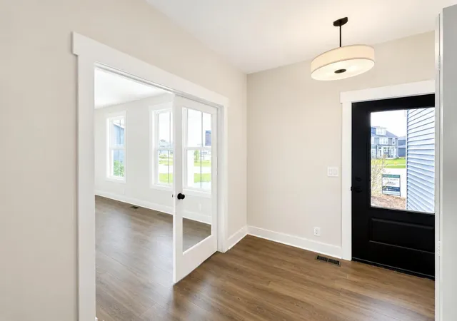 Photo 2 of Single family home for sale at 3375 Eagle Peak Dr, Jenison, MI 49428 | MLS# 65026029001 | Listing updated on 2026-10-15