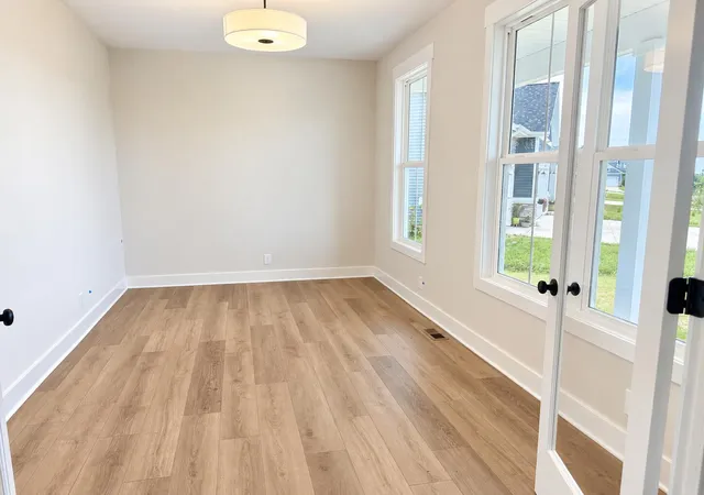 Photo 3 of Single family home for sale at 3375 Eagle Peak Dr, Jenison, MI 49428 | MLS# 65026029001 | Listing updated on 2026-10-15