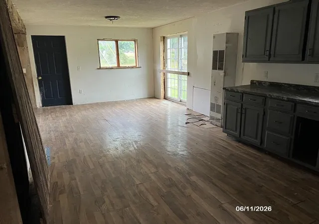 Photo 2 of Single family home for sale at 119 Washington Ave, Lakeview, MI 48850 | MLS# 72026029114 | Listing updated on 2026-09-16