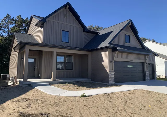 Photo 1 of Single family home for sale at 12573 Riverton Rd, Grand Haven, MI 49417 | MLS# 65026029344 | Listing updated on 2026-10-14