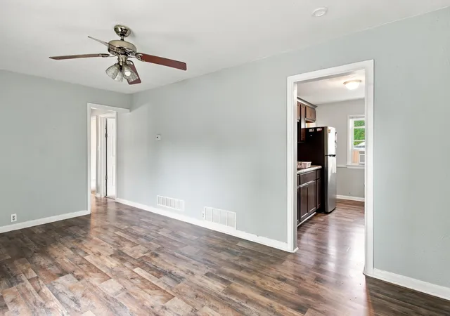 Photo 3 of Single family home for sale at 1826 Miller Dr, Niles, MI 49120 | MLS# 69026029730 | Listing updated on 2026-09-10