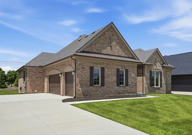 Photo 3 of Single family home for sale at 55671 Bay Oaks Ct, Utica, MI 48315 | MLS# 58050212062 | Listing updated on 2026-09-11