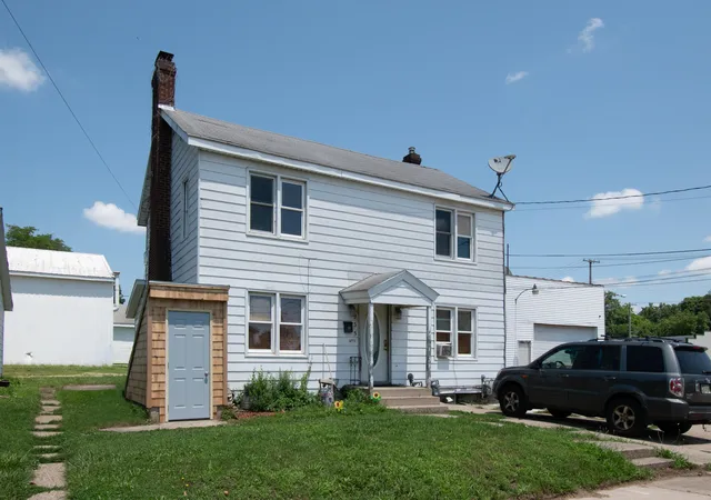 Listing Photo 5 - Condo for sale in building located at 931 Cherry St, Niles, MI 49120