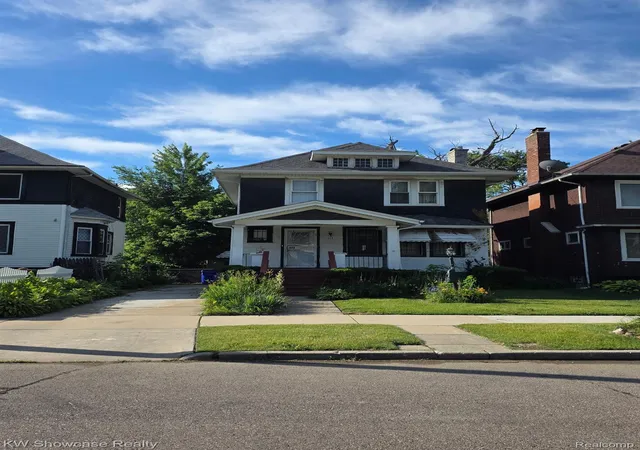 Photo 1 of Single family home for sale at 917 Burlingame St, Detroit, MI 48202 | MLS# 20261046781 | Listing updated on 2026-09-02