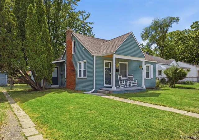 Photo 2 of Single family home for sale at 27116 Delton St, Madison Heights, MI 48071 | MLS# 20261048330 | Listing updated on 2026-09-10