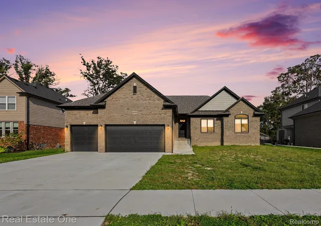 Photo 1 of Single family home for sale at 50402 Oakbrooke Dr E, New Baltimore, MI 48047 | MLS# 20261048380 | Listing updated on 2026-09-12