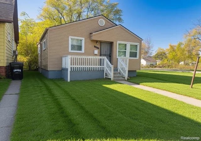 Photo 2 of Single family home for sale at 18043 Syracuse St, Detroit, MI 48234 | MLS# 20261048513 | Listing updated on 2026-09-09