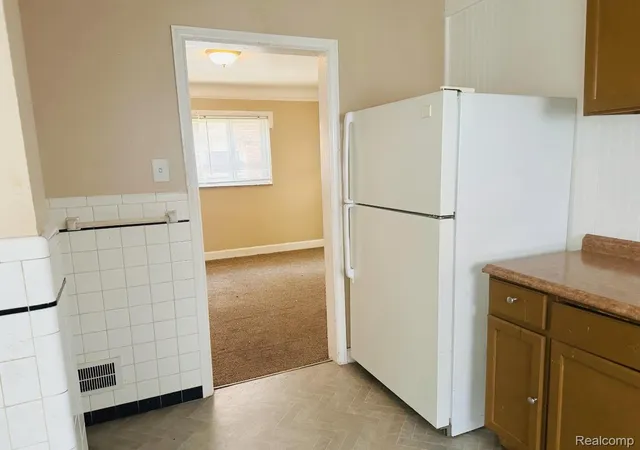 Photo 3 of Single family home for sale at 18043 Syracuse St, Detroit, MI 48234 | MLS# 20261048513 | Listing updated on 2026-09-09