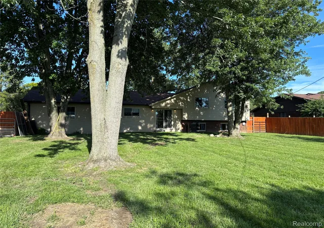 Photo 3 of Single family home for sale at 46365 Community Ctr Dr, Chesterfield, MI 48047 | MLS# 20261048872 | Listing updated on 2026-09-12