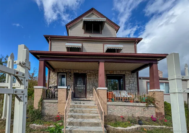 Single family home for sale at 991 E Euclid St, Detroit, MI 48211 | MLS# 20261048964