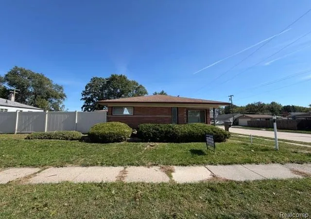 Photo 1 of Single family home for sale at 24502 Tuscany Ave, Eastpointe, MI 48021 | MLS# 20261049904 | Listing updated on 2026-10-13