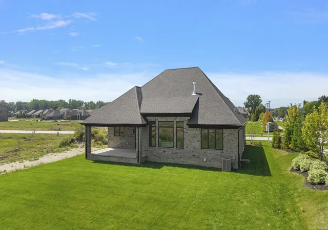 Photo 2 of Single family home for sale at 54946 Rose Ter Dr, Shelby Charter Township Macomb, MI 48316 | MLS# 58050213506 | Listing updated on 2026-09-17