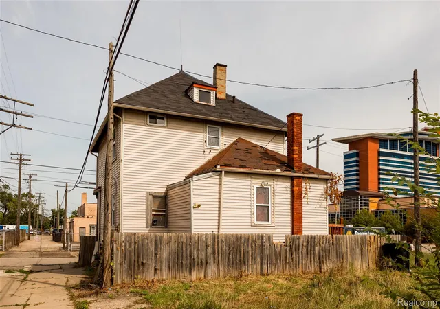 Photo 21 of Single family home for sale at 1525 Spruce St, Detroit, MI 48216 | MLS# 20261051522 | Listing updated on 2026-09-09