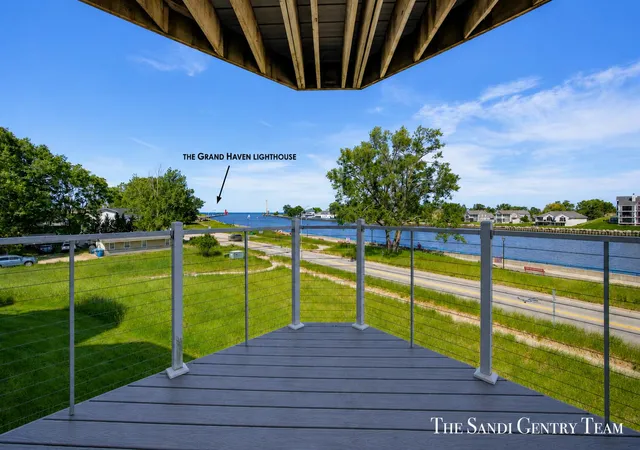 Photo 2 of Condo for sale at 820 S Harbor Dr #5, Grand Haven, MI 49417 | MLS# 71026034523 | Listing updated on 2026-09-14