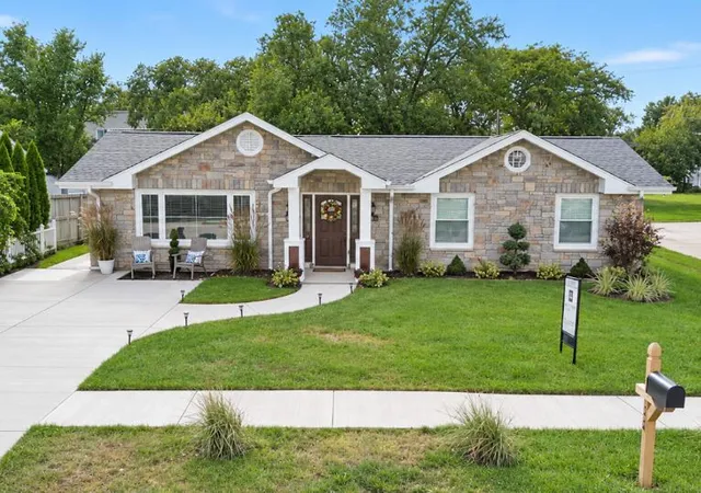 Single family home for sale at 340 N Berrien St, New Buffalo, MI 49117 | MLS# 69026034736