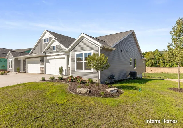 Listing Photo 1 - Condo for sale in building located at 97 SW Fireside Dr, Grand Rapids, MI 49534-3732 - Unit #13