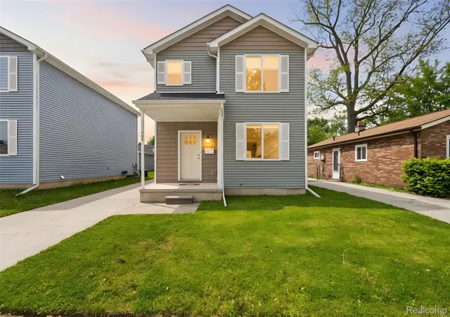 Photo 1 of Single family home for sale at 534 E Brickley Ave, Hazel Park, MI 48030 | MLS# 20261052490 | Listing updated on 2026-09-08
