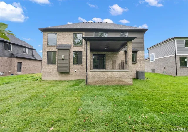 Photo 4 of Single family home for sale at 50419 Arcadia Dr, Macomb, MI 48042 | MLS# 20261052571 | Listing updated on 2026-10-20