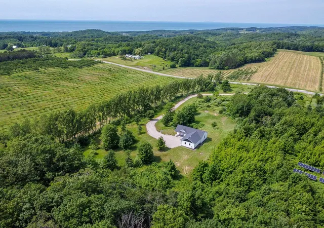 Photo 1 of Single family home for sale at 9742 E Peterson Rd, Northport, MI 49670 | MLS# 78080070865 | Listing updated on 2026-09-04