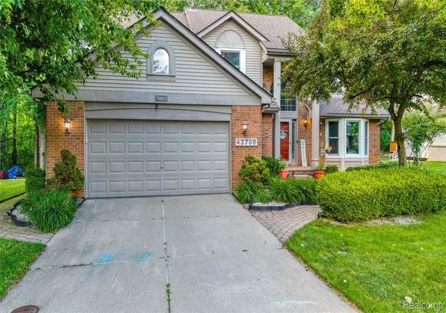 Photo 1 of Single family home for sale at 42790 Ledgeview Dr, Novi, MI 48377 | MLS# 20261053441 | Listing updated on 2026-09-01