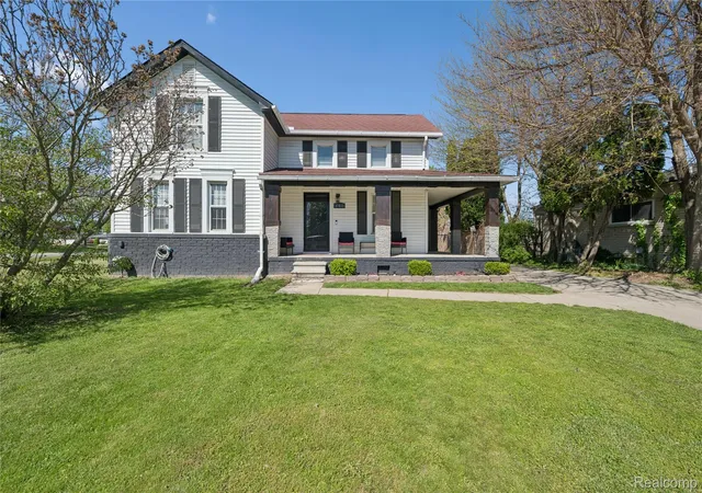 Photo 1 of Single family home for sale at 37031 Colgate, Sterling Heights, MI 48310 | MLS# 20261053474 | Listing updated on 2026-10-04