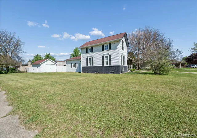 Photo 3 of Single family home for sale at 37031 Colgate, Sterling Heights, MI 48310 | MLS# 20261053474 | Listing updated on 2026-10-04