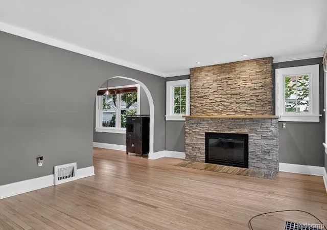 Photo 3 of Single family home for sale at 200 W Hoover Ave, Ann Arbor, MI 48103 | MLS# 20261053852 | Listing updated on 2026-09-15