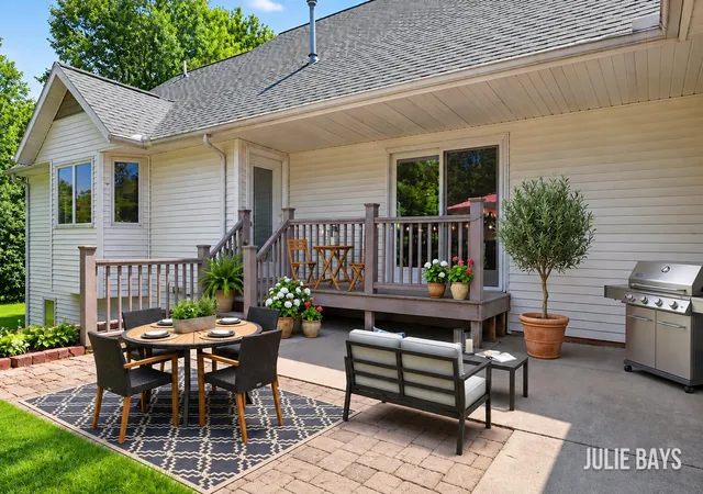 Photo 2 of Single family home for sale at 6202 Black Crk Dr, Middleville, MI 49333 | MLS# 65026035876 | Listing updated on 2026-09-06