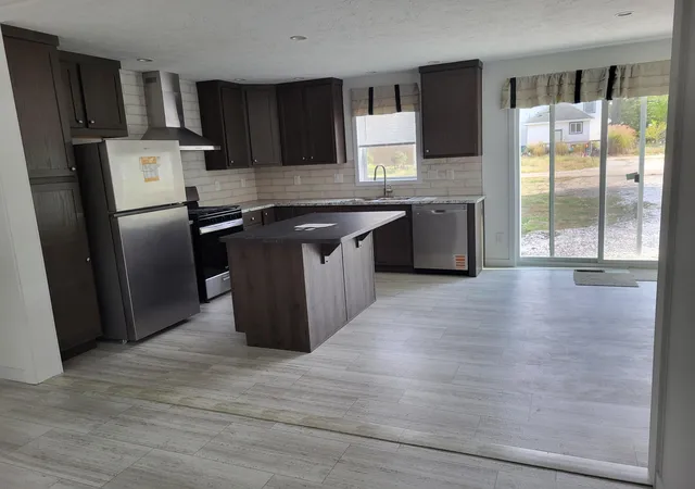 Photo 3 of Single family home for sale at 7932 Meade St, Montague, MI 49437 | MLS# 65026036187 | Listing updated on 2026-10-11