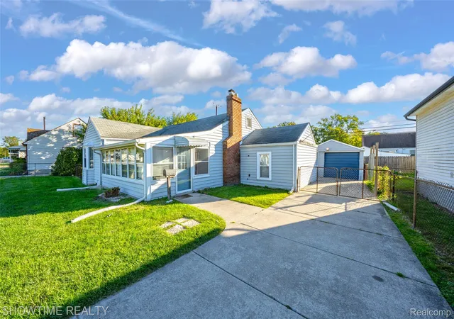 Photo 3 of Single family home for sale at 23276 Stewart Ave, Warren, MI 48089 | MLS# 20261054777 | Listing updated on 2026-10-07