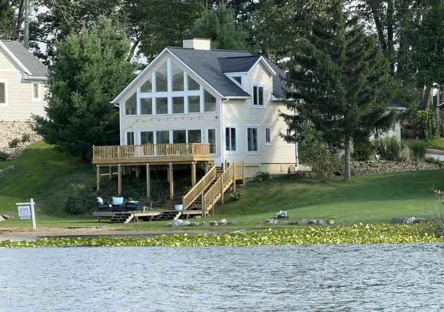 Photo 1 of Sale Pending at 727 Treasure Is Dr, Mattawan, MI 49071 | MLS# 66026036400 | Listing updated on 2026-09-05