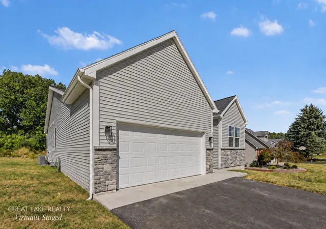 Photo 2 of Single family home for sale at 3132 Scenic Hills Dr, Williamsburg, MI 49690 | MLS# 65026036553 | Listing updated on 2026-09-18