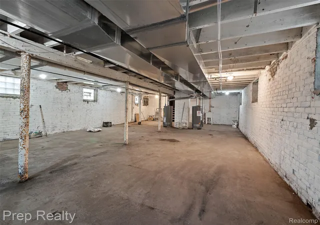 Photo 28 of Multi family home for sale at 349 Westminster St, Detroit, MI 48202 | MLS# 20261055062 | Listing updated on 2026-09-07