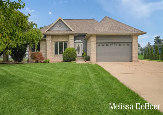 Single family home for sale at 1507 Joseph Ln, Hudsonville, MI 49426 | MLS# 65026036820
